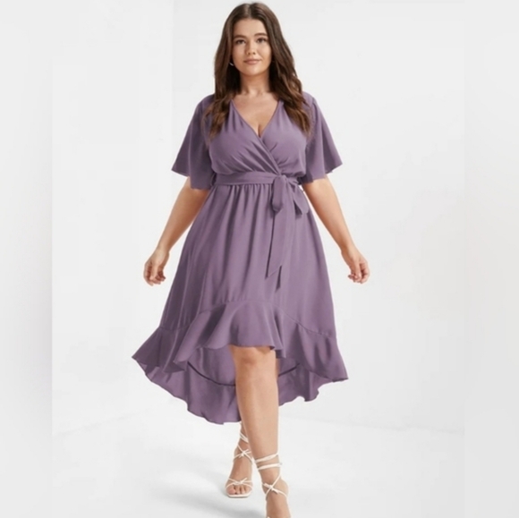 BloomChic Dresses & Skirts - BLOOMCHIC  High-Low Dress, W/ Pockets, Size 12/L